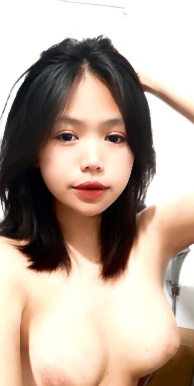 mấy bé mới lớn giờ bén quá